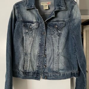 Jeans jacket size L . New with no price tag.